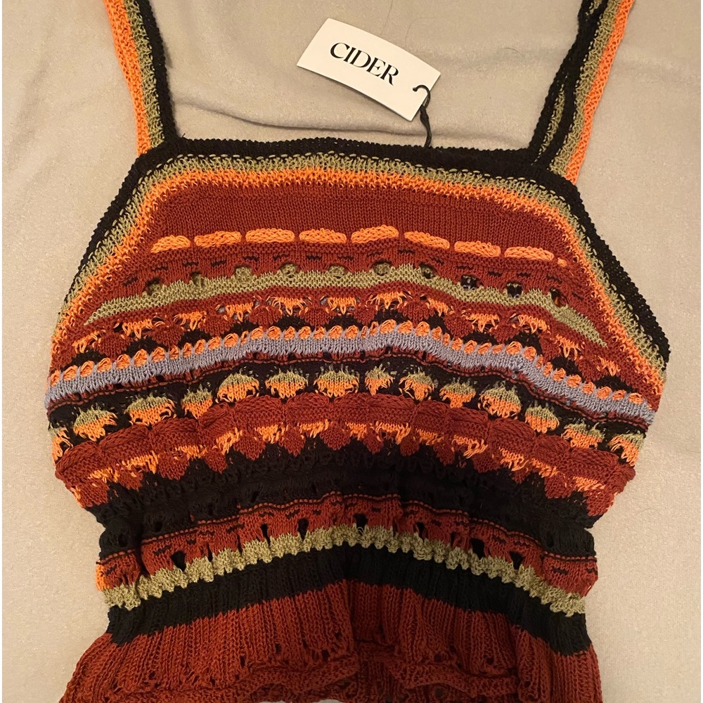 Crop tank top crochet. Brand new.